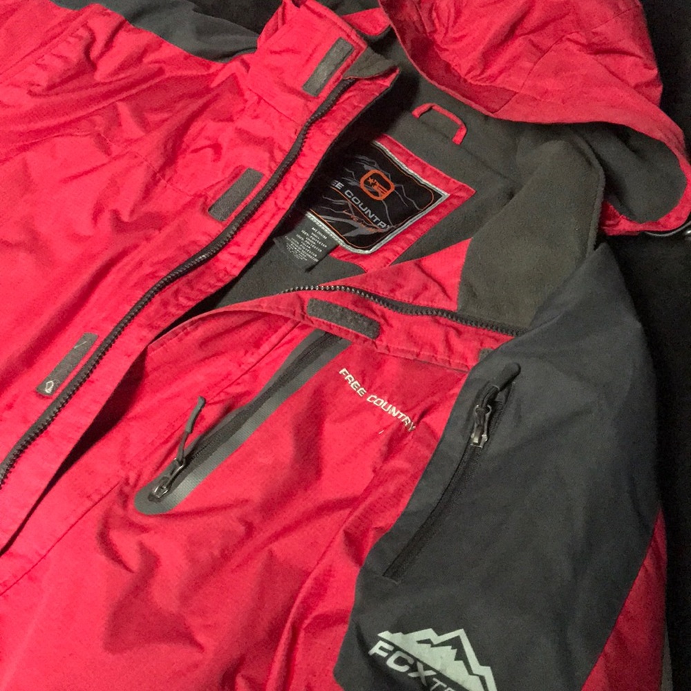 Red Jacket - Picture 2 of 4